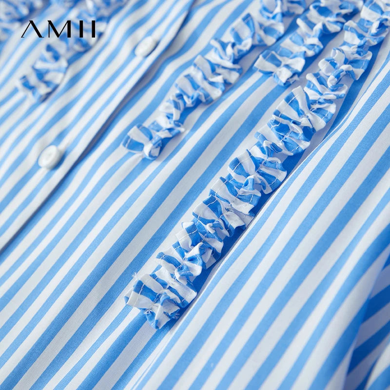 អាវ Amii Minimalist ស្ទីលរដូវក្តៅថ្មីឆ្នាំ ២០២៥ សម្រាប់ស្ត្រី កអាវបត់ចុះក្រោម ក V ដៃអាវពណ៌ខៀវ ស ឆ្នូត 12542087