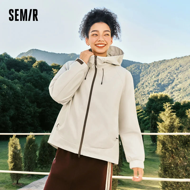 អាវក្រៅ Semir សម្រាប់នារី ការពារទឹក ការពារខ្យល់ ធន់នឹងស្នាមប្រឡាក់ ៩០ ភាគរយ បំពេញដោយរោមចៀមបីស្រទាប់ រចនាបថរដូវរងាឆ្នាំ ២០២៦ សម្រាប់រាល់ថ្ងៃ
