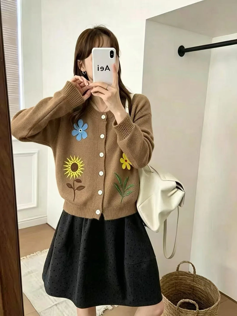 French Retro Embroidered Flower Knitted Cardigan Coat Spring Autumn New Versatile Sweater Women's Jacket Knitwear Clothing