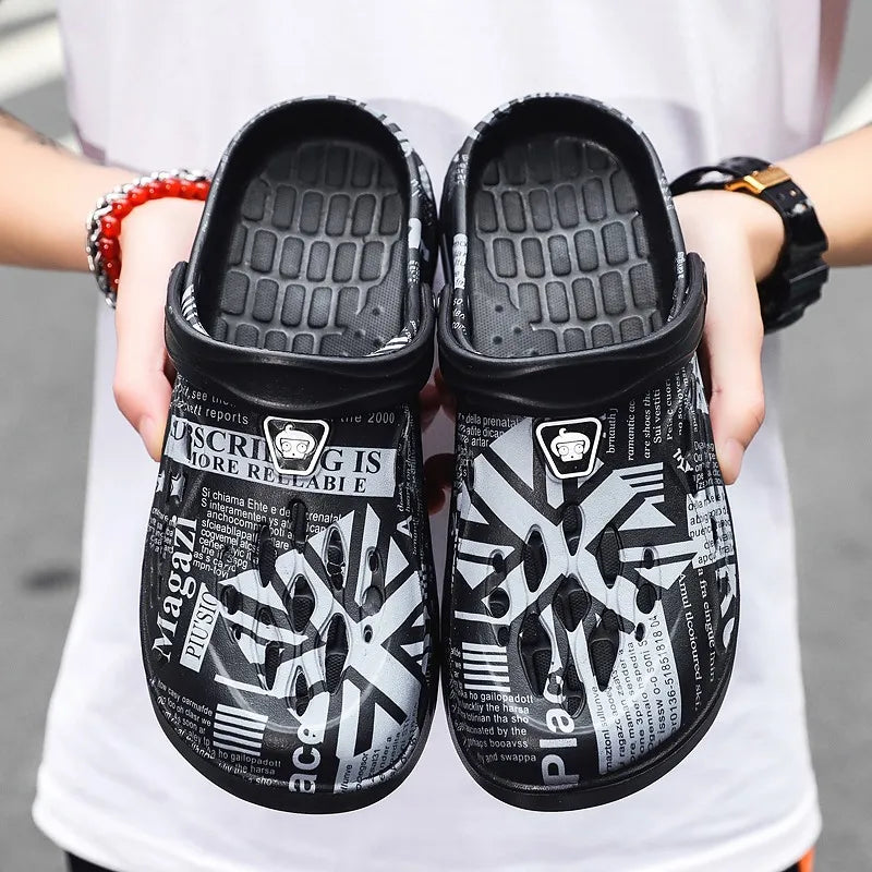 Summer fashion Breathable lightweight men's Casual Slip on Beach Sandals Waterproof Garden Shoes outdoor hollow walking slippers