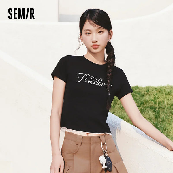 អាវយឺត Semir សម្រាប់នារី ដៃខ្លី រចនាបទចរបែបប៉ាក់ អក្សរអង្កាំ រាងស្លីម ដៃខ្លី ឆ្នាំ២០២៦ អាវថ្មី ទាន់សម័យ សម្រាប់ពាក់ប្រចាំថ្ងៃ