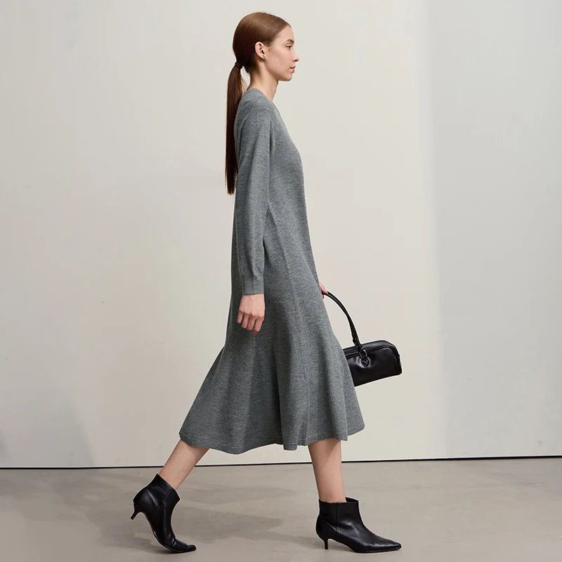 Amii Minimalist Midi Dresses 2026 Winter New Loose Elastic Long Sleeves Trumpet Skirt Casual Elegant Dresses For Woman 12544169