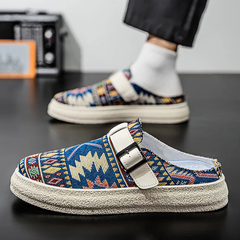 Men's slip on breathable casual shoes summer new soft-sole outdoor walking shoes fashion youth lightweight sports semi slippers