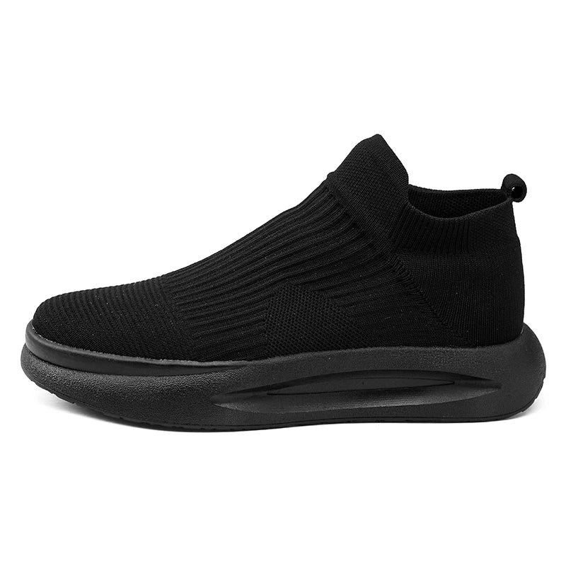 Men Sports Shoes Summer New Comfortable Mesh Breathable Walking Tennis Shoes Soft Sole Rebound Fashionable Walking Shoes for Men