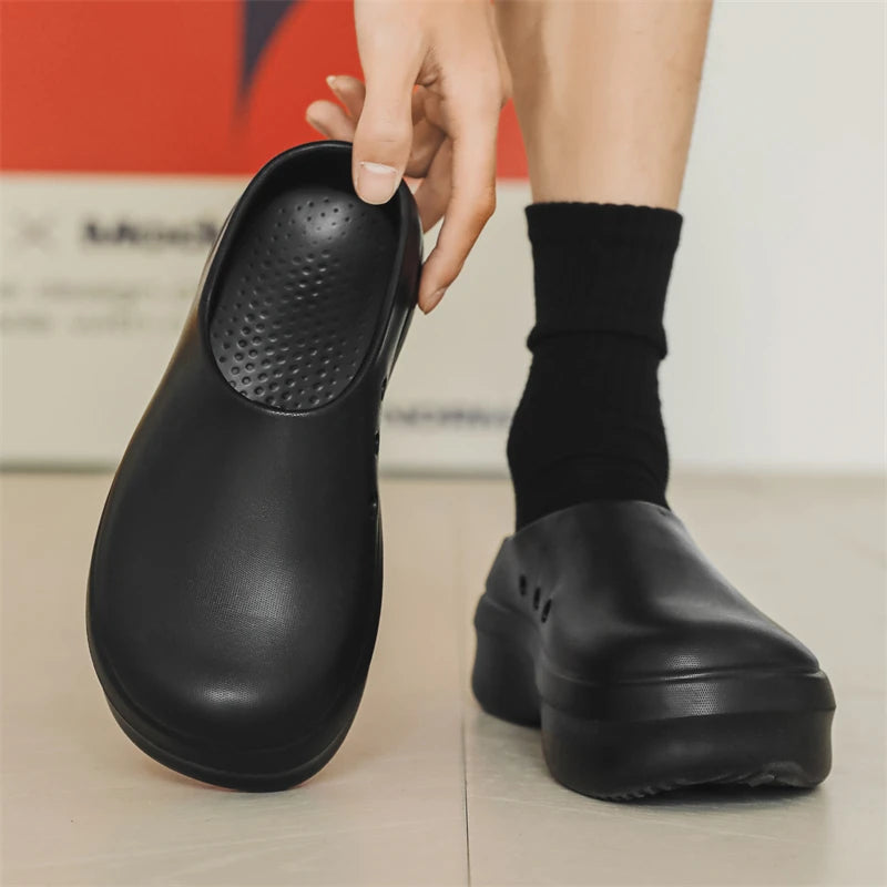 Hotel Chef Slippers Four Season New Non-slip Waterproof Oil-proof Soft-sole Kitchen Work Shoes Men's Outdoor Casual Safety Shoes