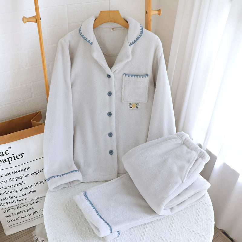 2026 New Autumn/Winter Women's Pajama Set Flannel Thickened and Warm Coral Plush Home Fur Two Piece Set Sleepwear Clothes