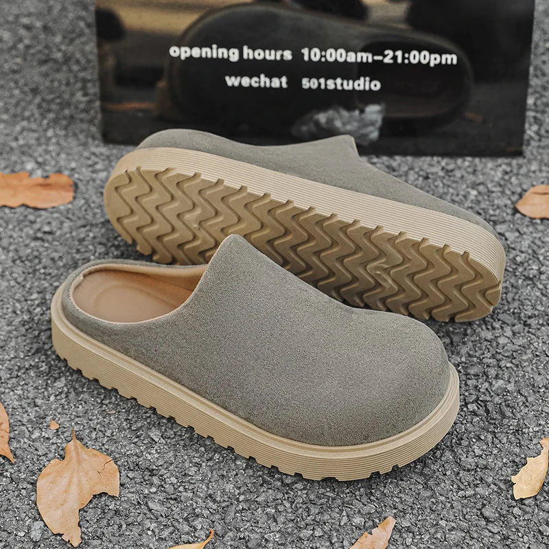 Men's casual slip on slippers summer new soft-sole anti-slip comfortable outdoor walking shoes fashion youth Joker tide slippers