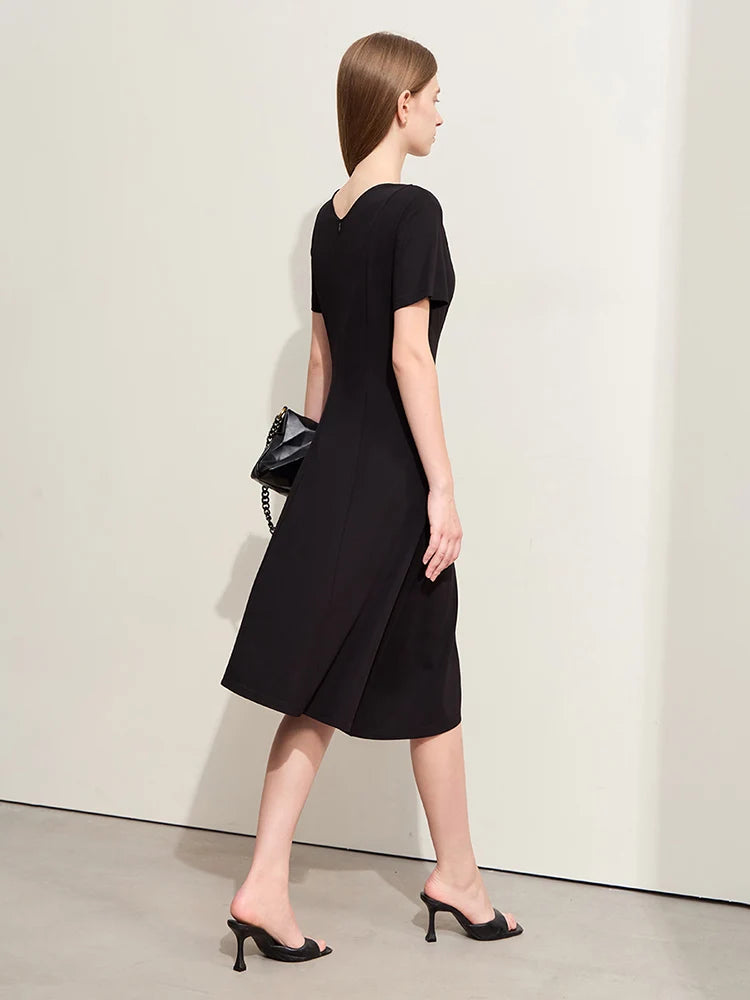 រ៉ូប Amii Minimalism Asymmetric Hem សម្រាប់ស្ត្រី 2026 រដូវក្តៅថ្មី Slim Office Lady រ៉ូបប៉ាក់ V-Neck រឹងមាំ 12442141
