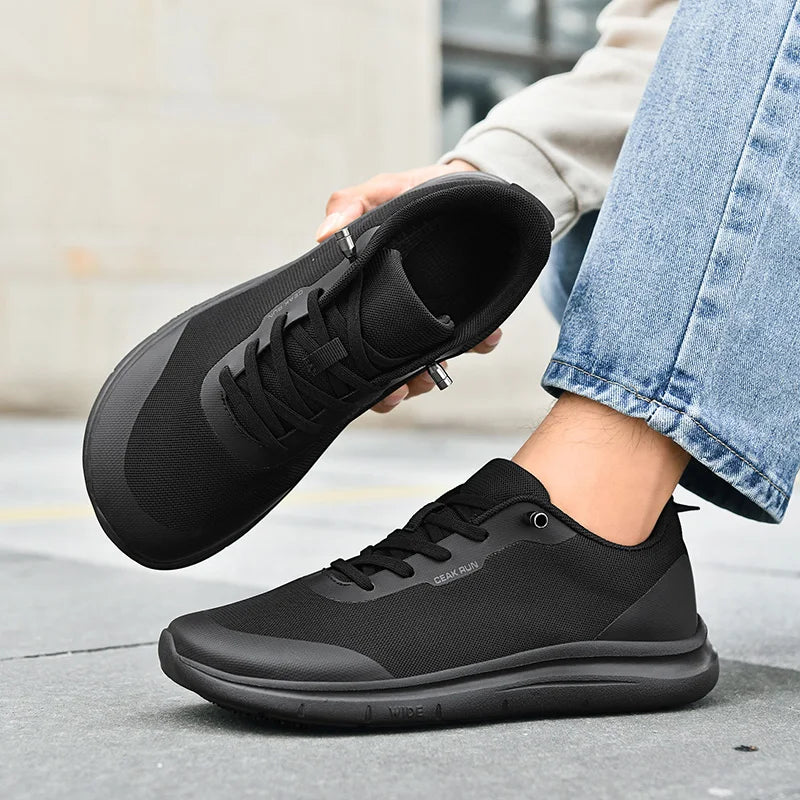 Men's light casual shoes four seasons soft-sole anti-slip fashion breathable walking sports shoes chef hotel kitchen work shoes