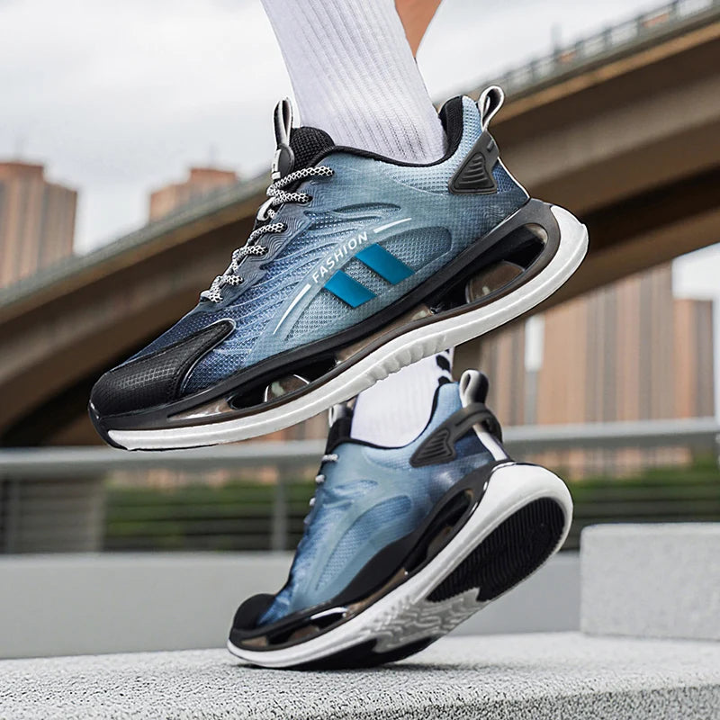 Men's lightweight outdoor racing running shoes spring summer new soft-sole casual sneakers student breathable speed sports shoes