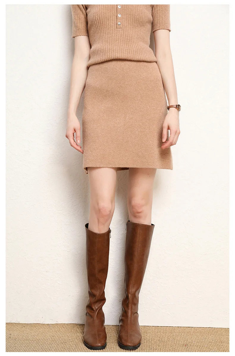 Autumn/Winter Women's Stretch Pencil Skirt, High-waisted A-line Mini Skirt in Asian Sizing, Available in Black, Pink,Beige. 2026