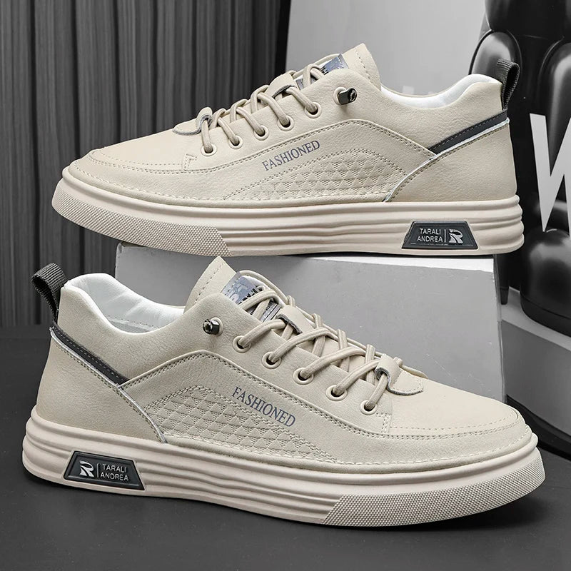 Men's Slip On Casual Shoes Summer Breathable Lightweight Soft-Sole Outdoor Flat Walking Shoes Fashion Student White Board Shoes