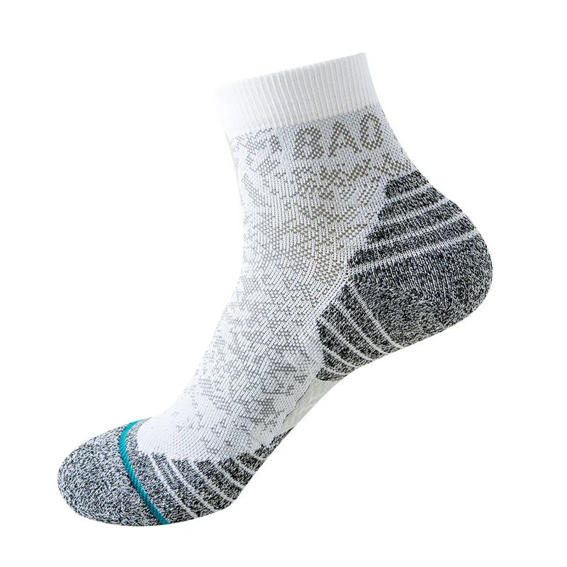 WRELS 1/2/3 Pairs Compression Running Socks Cushioned Athletic Ankle Socks Men Women Arch Support Moisture Wicking Fitness Socks