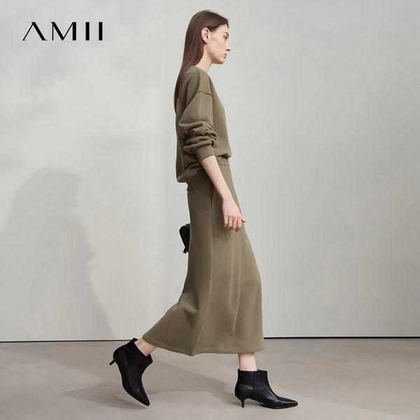AMII Minimalist Woman Sets Two Pieces 2026 Autumn Little Bear Embroidered Sweatshirt Split Skirts Sports Casual Sets 12523042