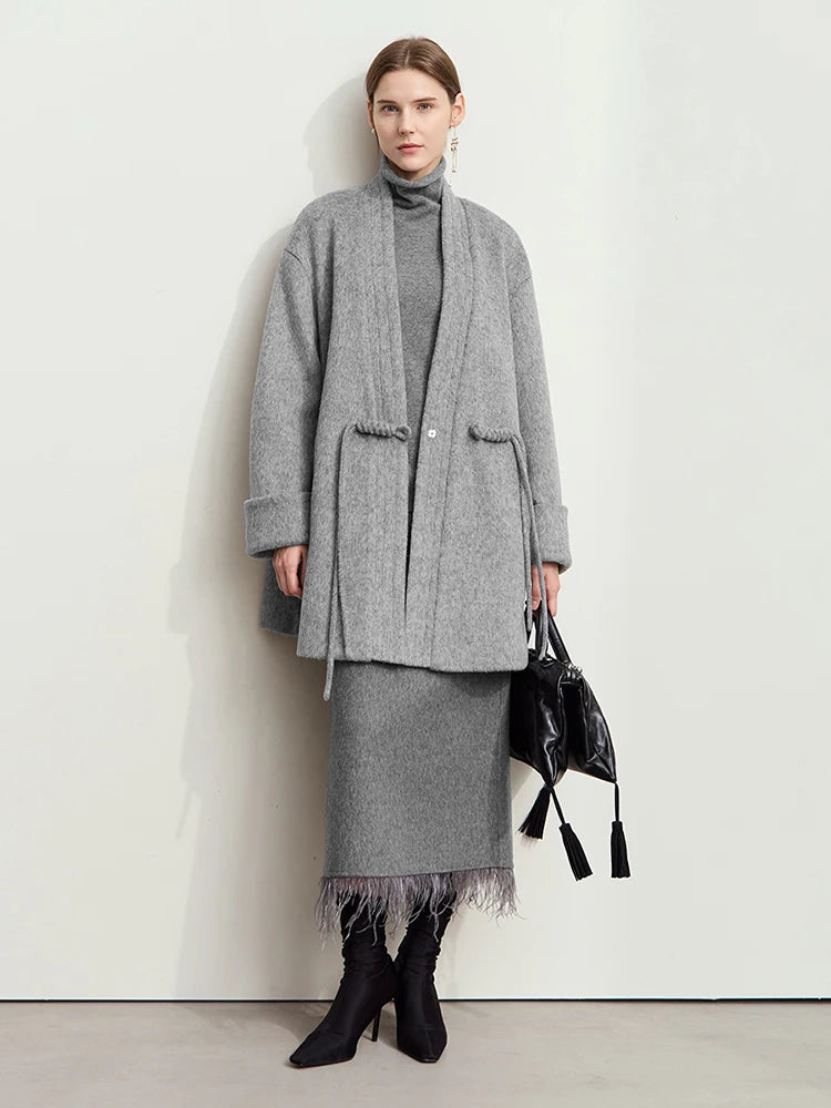 Amii Minimalist Women's New-Chinese Woolen Coat 2026 Winter V-neck Disc Buckle Lady Drop Cuff Loose Mid-length Overcoat 12454010