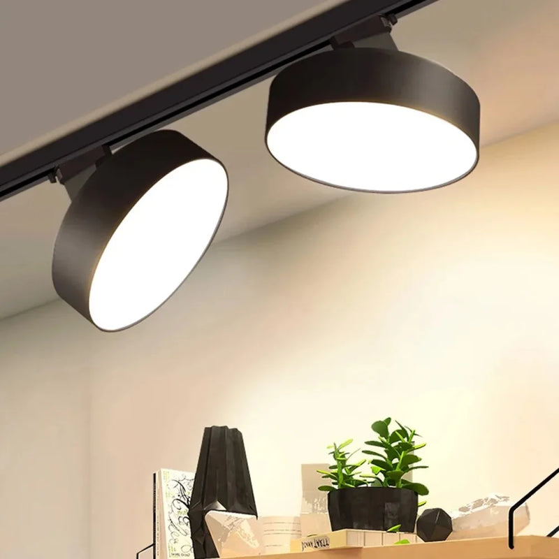 ភ្លើង តាមដាន រាង មូល LED 18W អាច បន្ថយ ពន្លឺ បាន 60° ប្រព័ន្ធ ភ្លើង បំភ្លឺ ផ្ទះ ភ្លើង តាមដាន អាលុយមីញ៉ូម អាច ចល័ត បាន