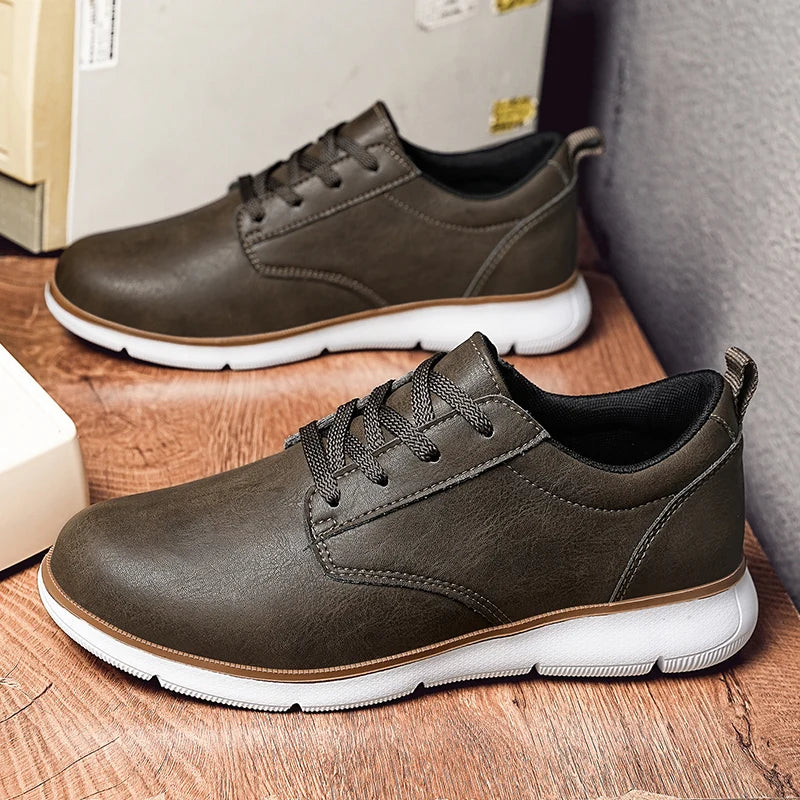 Mens Walking Shoes Fashion Leather Retro Casual Shoes Flat Plus Size Comfortable Outdoor Sports Lace-up Trendy Sneakers for Man
