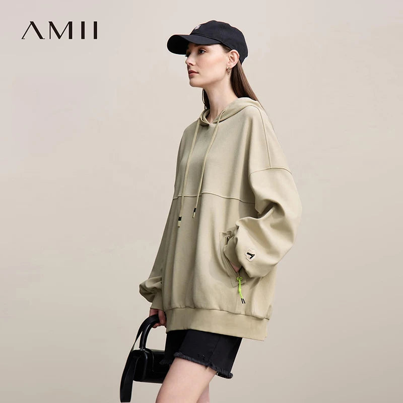 អាវយឺត Amii សម្រាប់នារី រដូវស្លឹកឈើជ្រុះ ឆ្នាំ២០២៦ ថ្មី អាវយឺតប៉ាក់អក្សរធម្មតា បោះពុម្ពលើអាវមានមួក រលុង ងាយស្រួលប្រើសម្រាប់នារី 12641024