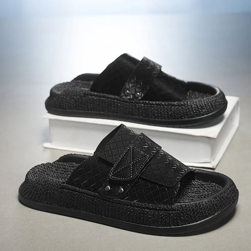 Men's slippers summer new soft-sole anti-slip sports outdoor casual walking slippers fashion youth Joker breathable beach shoes