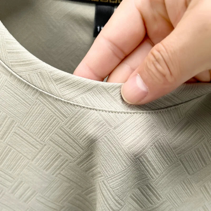 Luxury Summer New Man Short-Sleeved T-Shirt Round Neck Scorched Flower Actual Pocket Embroidery Leisure Ventilate Men's Clothing