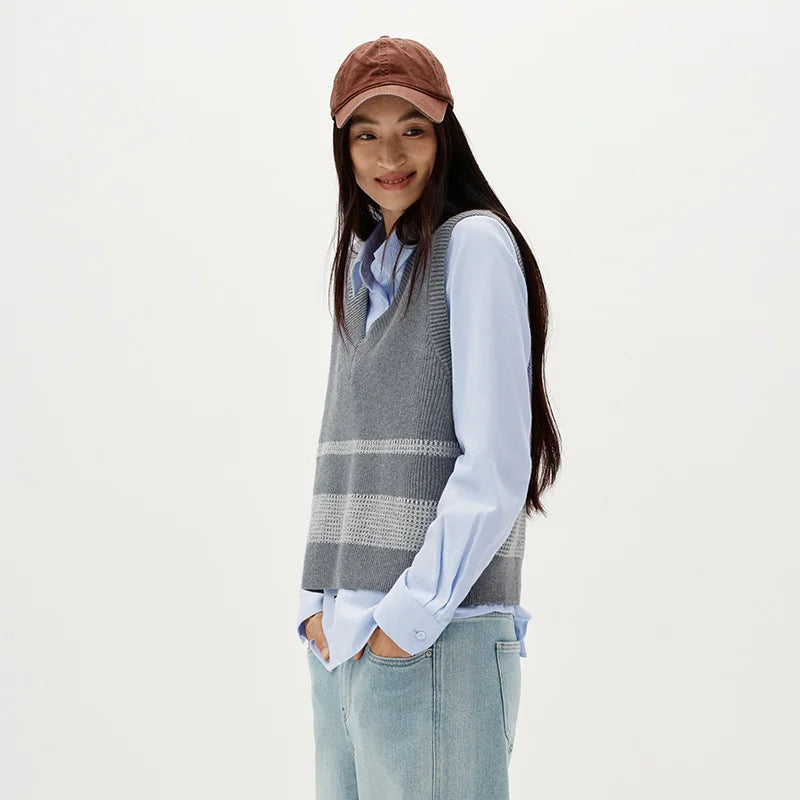 Semir Women Winter Shirt Striped V Neck Brushed Fabric Layering Minimal Design Two Piece Layering 2026 New Winter Daily Wear
