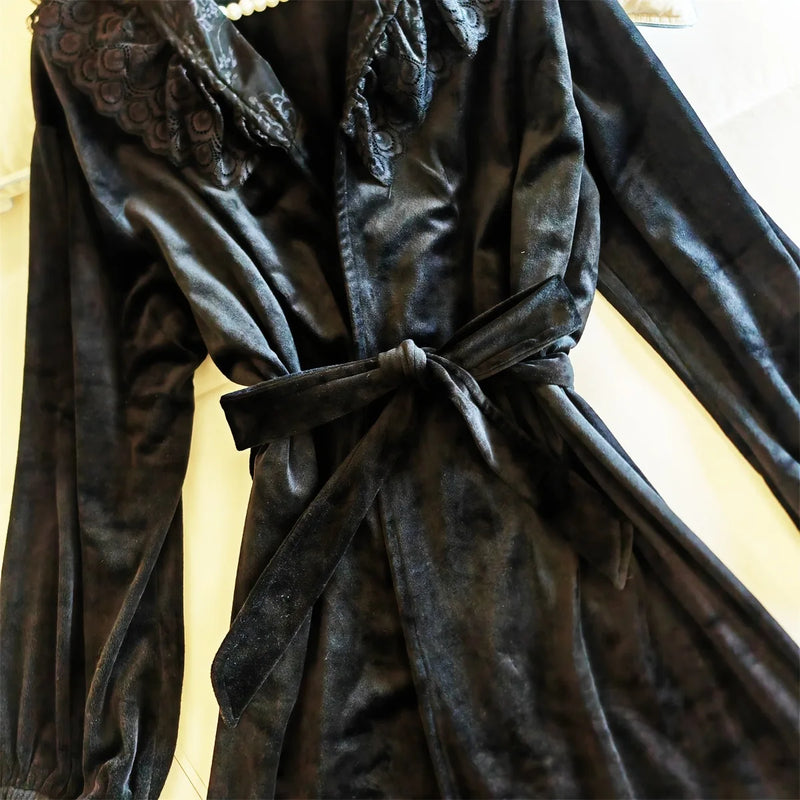 Fashion Women's Pajamas Robes Hooded Island Velvet Thicken Warm Robe Women's Wedding Dresses Winter Sleepwear Bathrobe Female