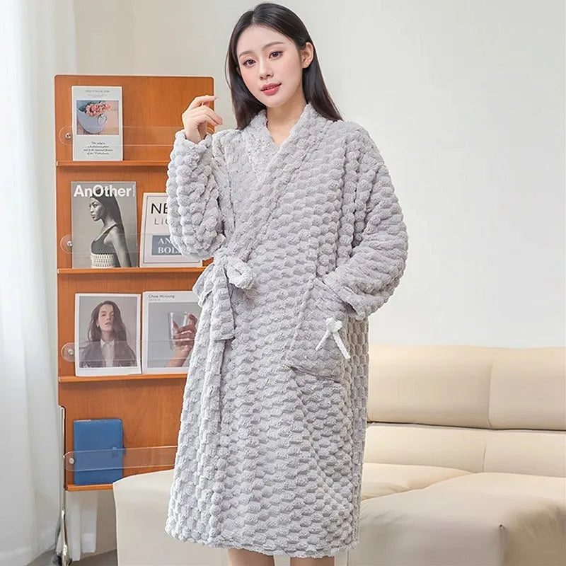 Pyjamas Femme New Loose Robe Women's Sleepwear Winter Nightwear Dressing Gowns Thick Flannel Warm Bathrobes Female Shower