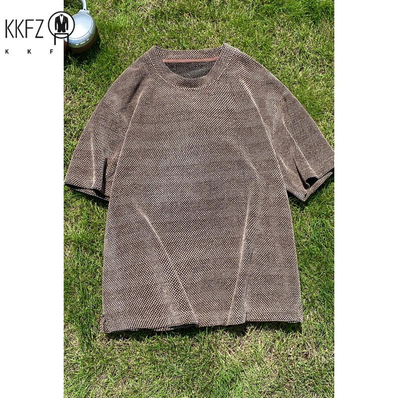 Mens Honeycomb Textured Short Sleeve Tee Crew Neck Curved Bottom Hem Loose Fit For Outdoor Leisure And Travel Outfit