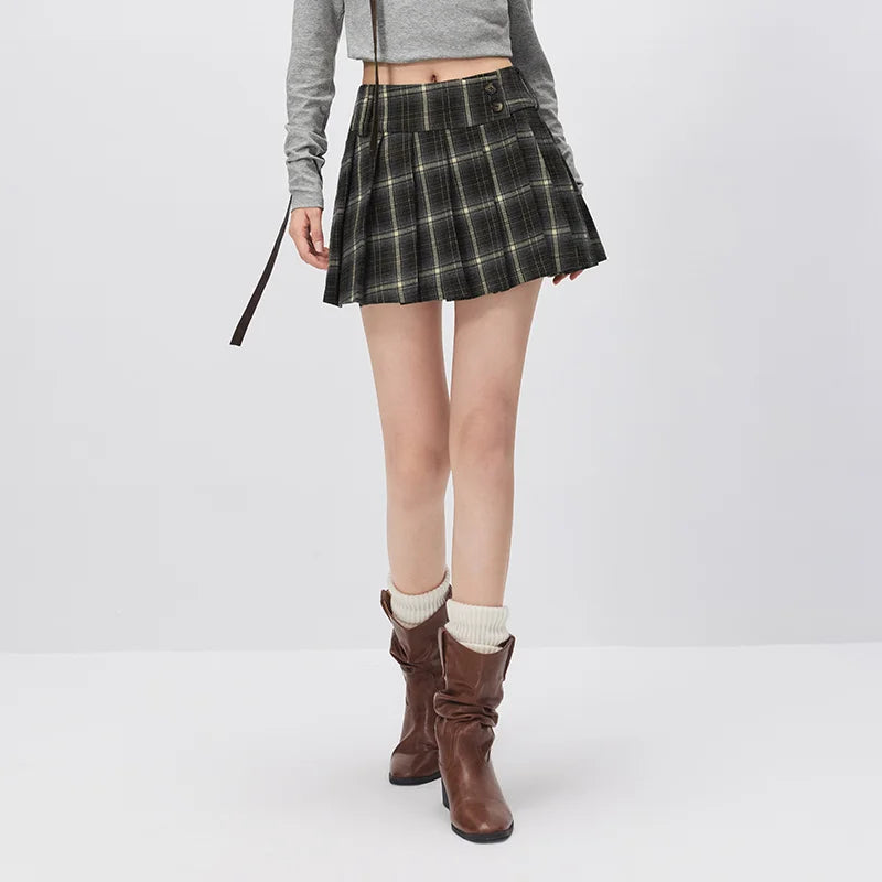 Semir Women Mini Skirt Plaid Asymmetric Pleated Campus Style Sweet Cool Autumn Bottoms Essential Daily Wear 2026