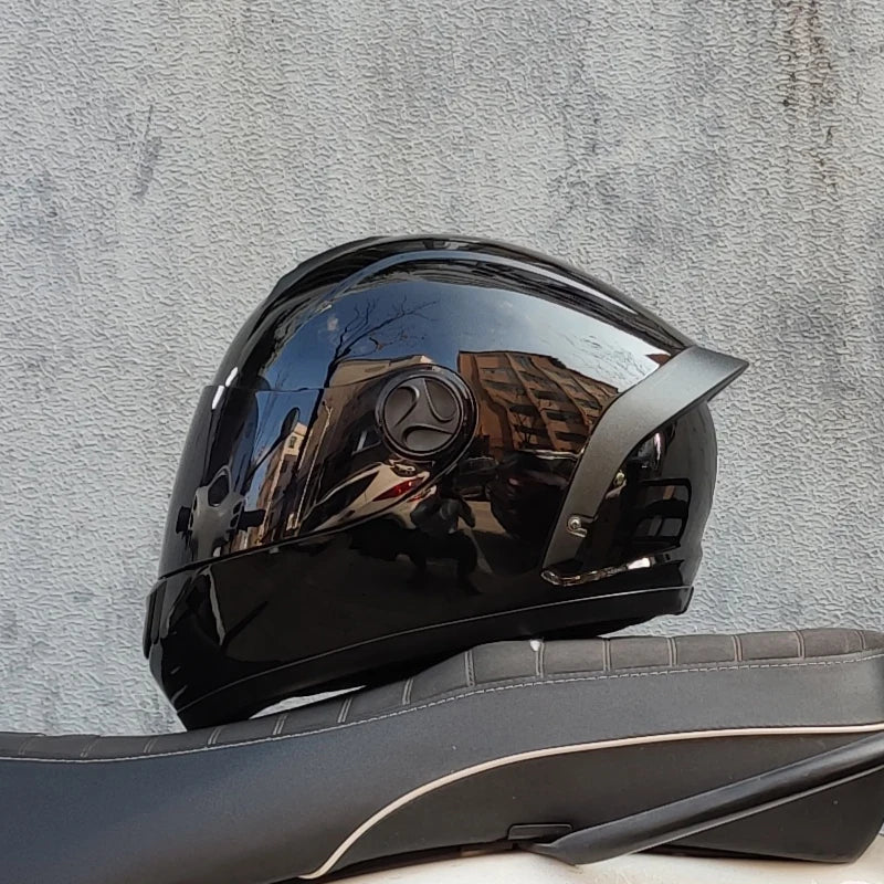 ORZ Motorcycle Helmet Men's and Women's Full Helmets Winter Personalized Motorcycle Big Tail Couple