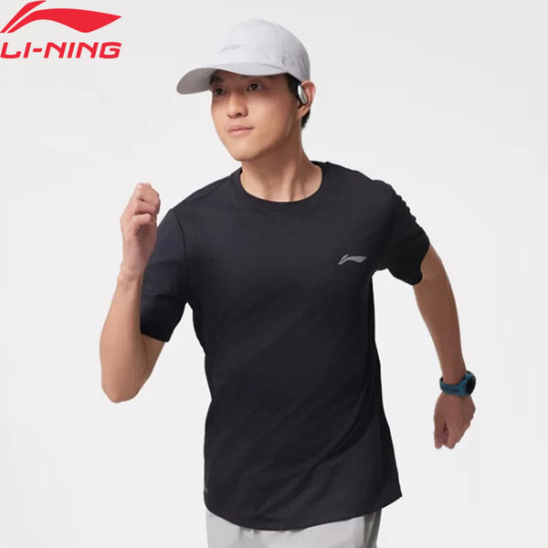 អាវយឺតកីឡារត់បុរស Li-Ning AT AIR ទំហំធម្មតា ធ្វើពីប៉ូលីអេស្ទ័រ ដែលអាចដកដង្ហើមបាន និងឆ្លុះបញ្ចាំងពន្លឺ ដៃខ្លី ATSV471