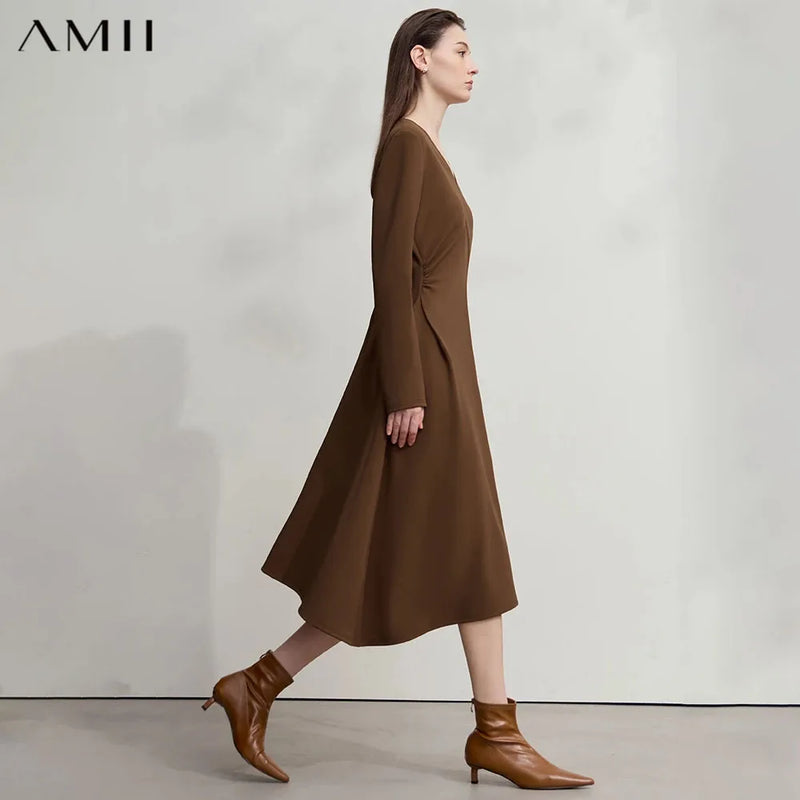 AMII Elegant Women's Dress 2026 Autumn New Minimalism Straight Midi Dresses Slim Asymmetrical Knitted Woman Clothing 12543080