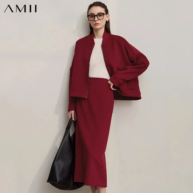 សំពត់ខ្លី AMII សម្រាប់នារី 2025 រដូវរងា អាវធំពណ៌ក្រហម ដៃវែង មានខ្សែរ៉ូត រលុង ងាយស្រួលប្រើ 12524022