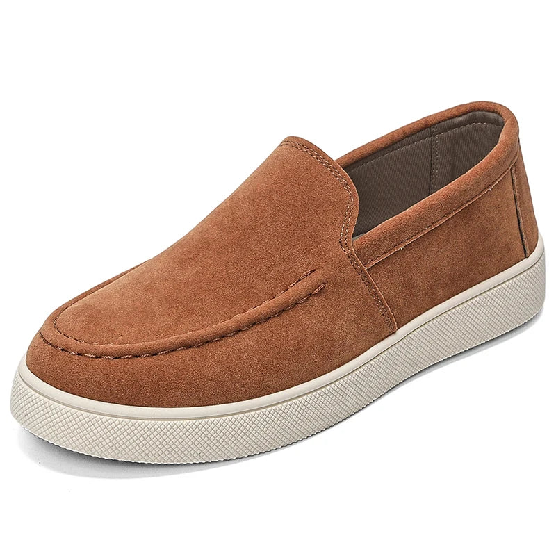 Men's slip on casual shoes four season new breathable soft-sole non-slip comfort outdoor walking shoes fashion sports board shoe