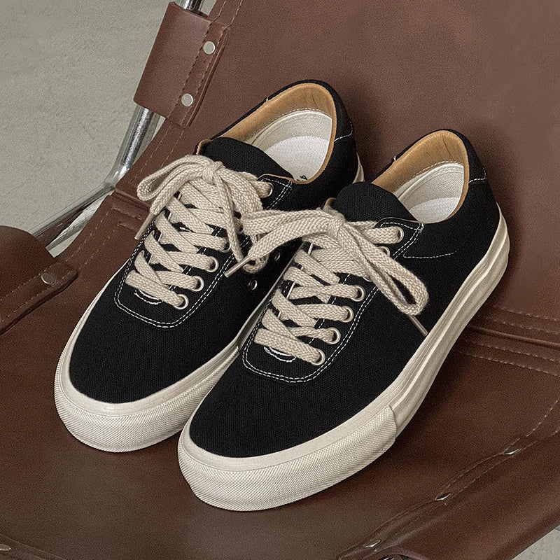 Men's Casual Canvas Shoes Four Seasons New Breathable Light Soft Sole Comfortable Board Shoes Fashion Versatile Walking Sneakers