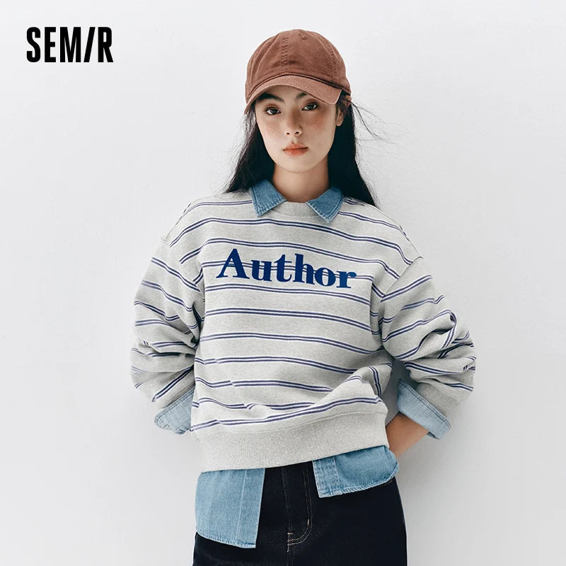 អាវយឺត Semir សម្រាប់នារី មានស្រទាប់ក្រណាត់រោមចៀម លំនាំឆ្នូតអក្សរ ក្រាហ្វិក រចនាប័ទ្មទីក្រុង ធម្មតា រដូវរងា ឆ្នាំ២០២៦ ស្លៀកប្រចាំថ្ងៃ ទន់ ស្រួលខ្លួន