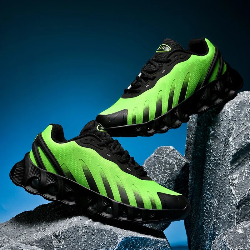 Mens Running Shoes 2025 New Street Trendy Lightweight Breathable Outdoor Fitness Mesh Jogging Flat Comfortable Sneakers for Man