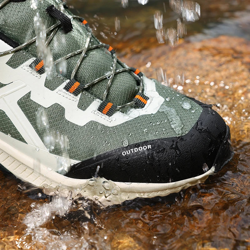 Men's Plus Size Waterproof Hiking Shoes Four Seasons Non-Slip Outdoor Walking Shoes Youth Casual Sports Running Shoes Sneakers