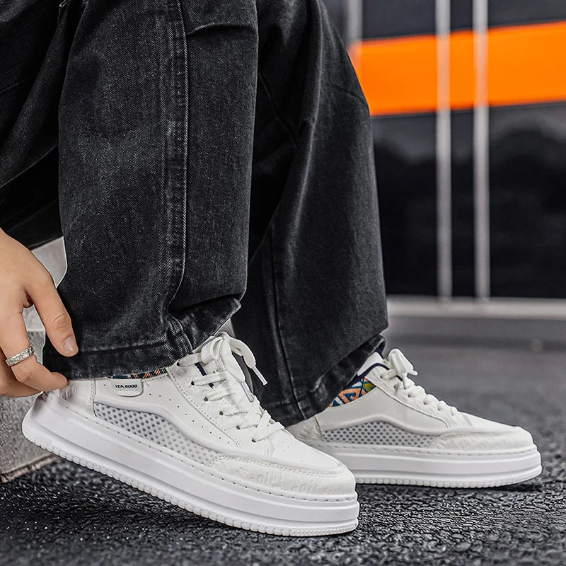 Men's breathable Joker casual board shoes Four seasons new light soft-sole non-slip comfortable outdoor walking running sneakers