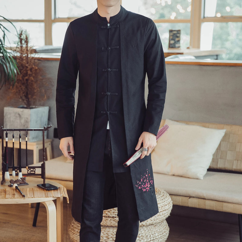 Chinese-style Men Black Trench Coat,Single-breasted Stand-up Collar Embroidered Long Jacket,Vintage-inspired Male Statement Top.