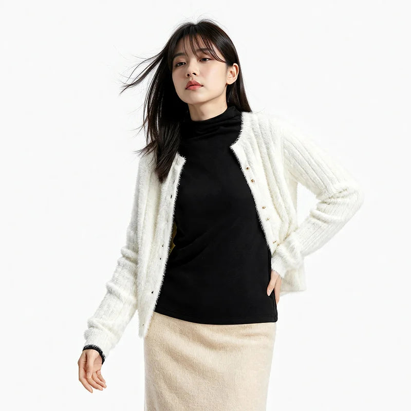 Semir Women Tshirt Thermal Warmth Antibacterial Fabric Solid Color Commuter Style Soft Touch Extended Collar 2026 Spring