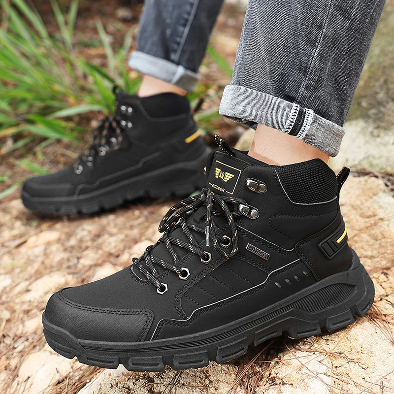Men's Outdoor Hiking Shoes Four Seasons New Anti-Slip Wear-Resistant Comfort Walking Sneakers Fashion Youth Sports Casual Shoes
