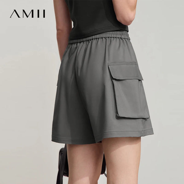 AMII ខោខ្លីរដូវក្តៅថ្មីសម្រាប់នារី រចនាបថសាមញ្ញ មានហោប៉ៅ សាមញ្ញ ទាន់សម័យ ទាន់សម័យ 12522041