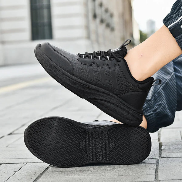 Chef Shoes Four Season New Breathable Non-slip Waterproof Oil-proof Hotel Kitchen work shoes Light Men's Outdoor Casual sneakers