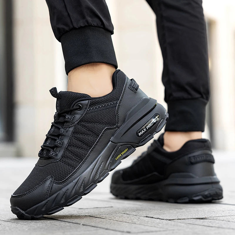 Men's mesh light casual sneakers spring summer new breathable soft sole outdoor racing running shoes students speed sports shoes