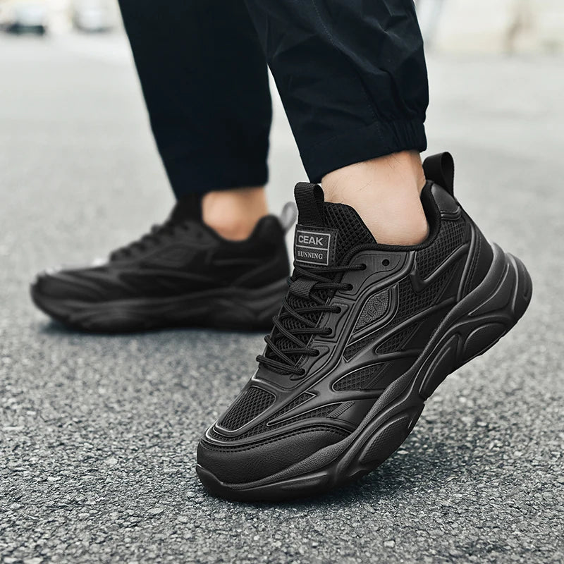 Men's light casual sneakers Four seasons new soft sole breathable non-slip comfort fashion outdoor walking running sports shoes