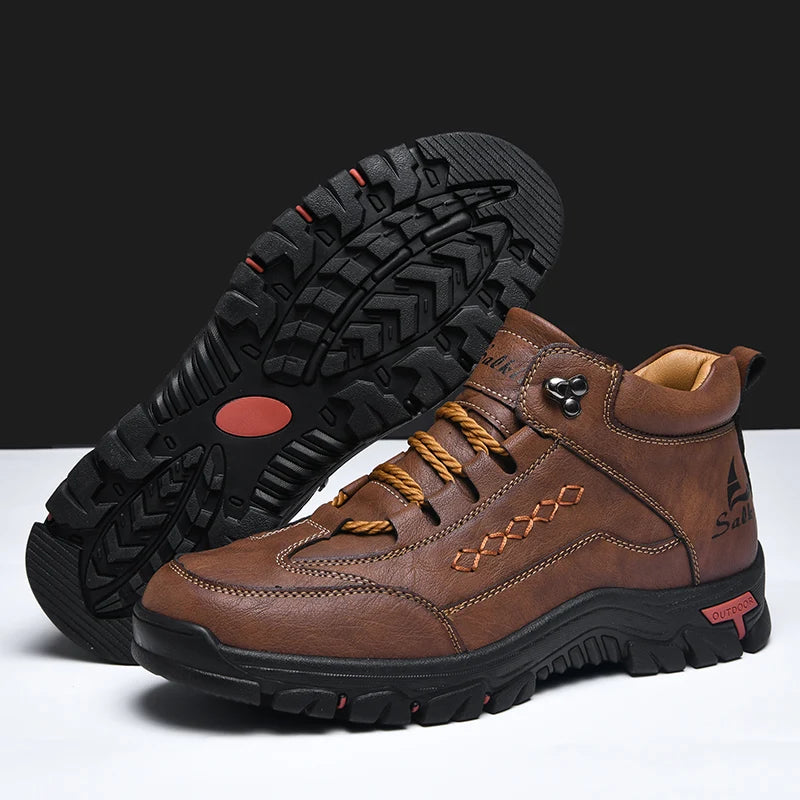 Walking Shoes Men 2025 New Casual High Top Leather Surface Anti Slip Wear-resistant Daily High Quality Retro Sneakers Men