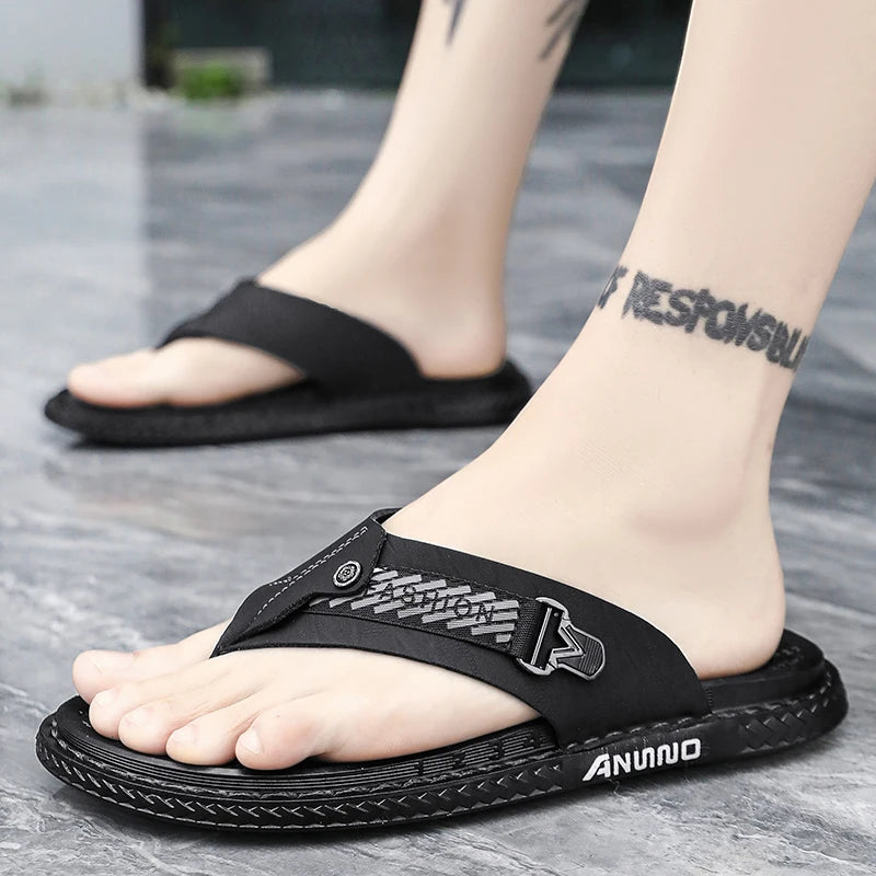 Men's high-quality flip-flops summer soft-sole non-slip outdoor beach shoe fashion breathable lightweight casual sports slippers
