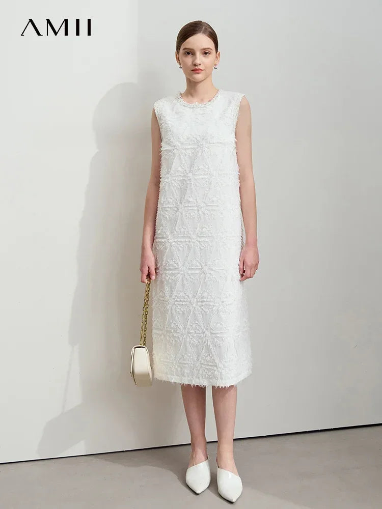 Amii Minimalist Crew Neck Fringed Dress 2026 Summer Elegant Fragrant Bead Piece Webbing H-shaped Commuter Vest Dress 12521042