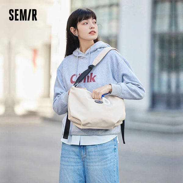 កាបូបស្ពាយ Semir សម្រាប់ Unisex ឆ្នាំ 2026 សម្រាប់ធ្វើដំណើរ តិចតួចបំផុត ងាយស្រួលប្រើ រចនាបថទីក្រុង ធម្មតា ប្រចាំថ្ងៃ ទន់ មានផាសុកភាព ពាក់ប្រចាំថ្ងៃ